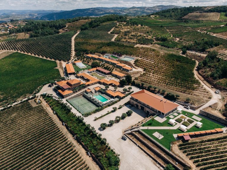 Why get married at Douro Valley?