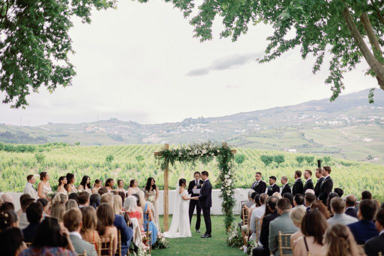 Comming from US to get married in Portugal?