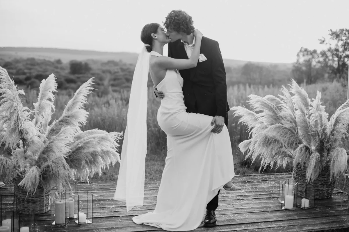 Aveiro Wedding: A Different Kind of Portuguese Celebration by the Canals