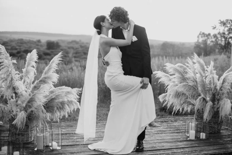 Aveiro Wedding: A Different Kind of Portuguese Celebration by the Canals