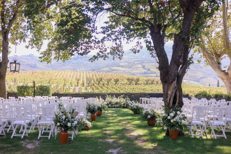 Douro Valley Vineyard Wedding: Why the Setting Feels Like Nowhere Else