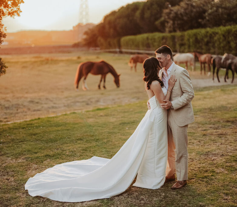 A Real Wedding in Porto: School Sweethearts, a Church Ceremony, and Golden Hour at Quinta do Alferes de Crasto